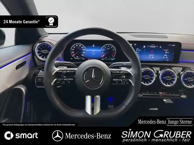 Mercedes-Benz CLA 200