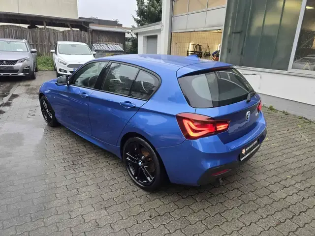 BMW 118