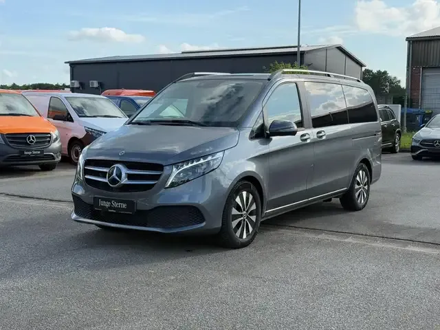 Mercedes-Benz V 250