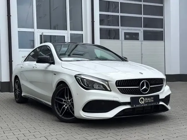 Mercedes-Benz CLA 200