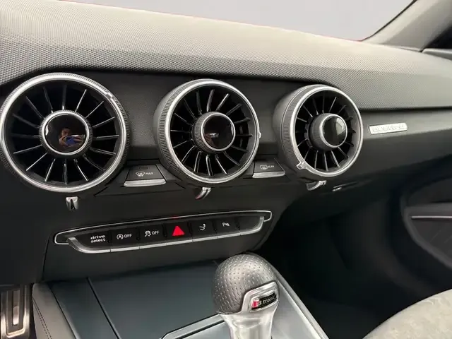 Audi TTS