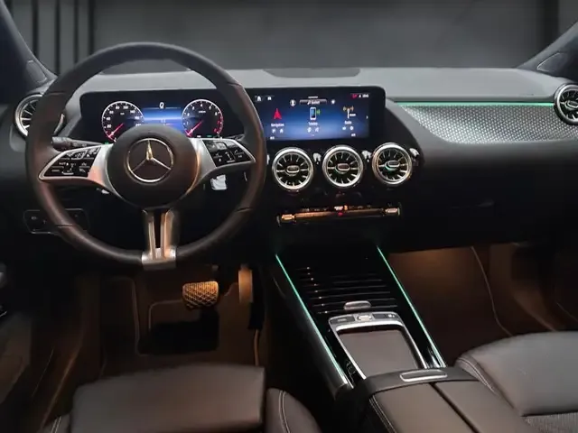 Mercedes-Benz GLA 200