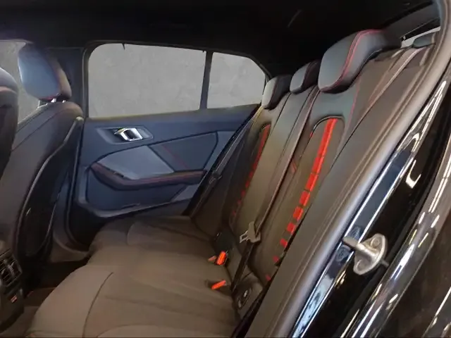 BMW 128