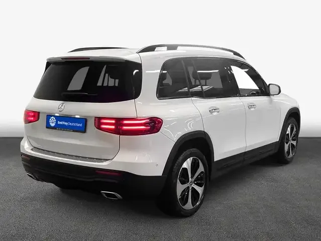 Mercedes-Benz GLB 180