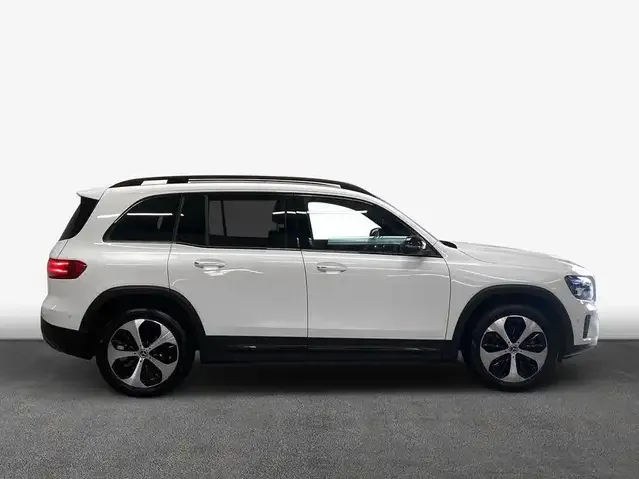 Mercedes-Benz GLB 180