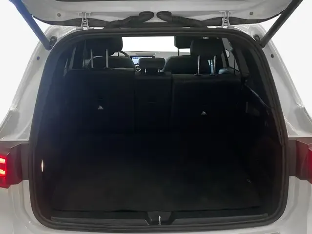 Mercedes-Benz GLB 180