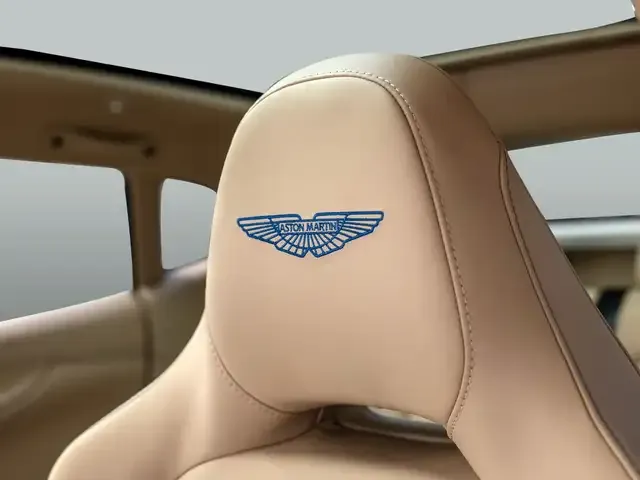 Aston Martin DBX