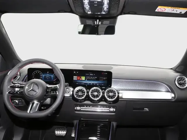 Mercedes-Benz GLB 200