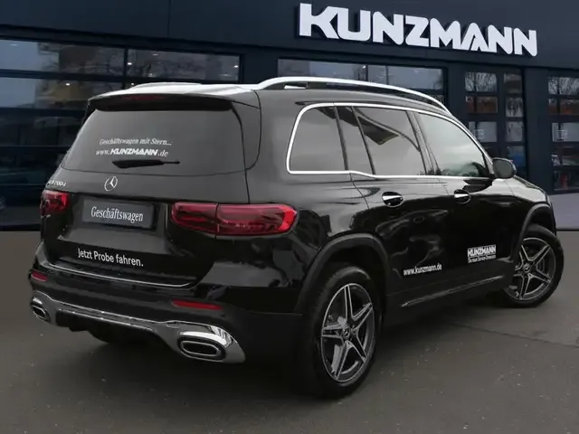 Mercedes-Benz GLB 200