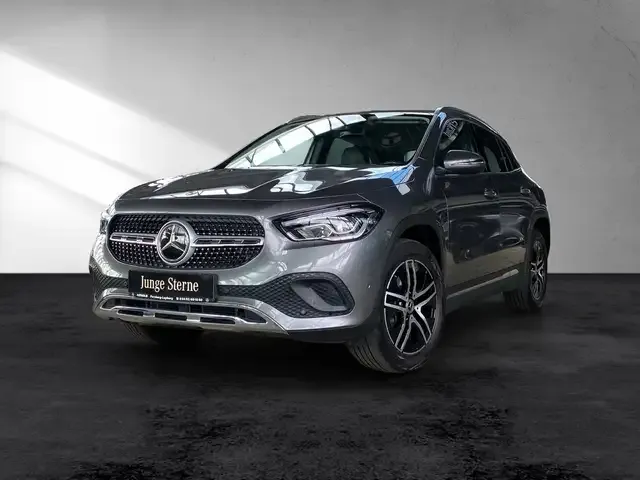 Mercedes-Benz GLA 250