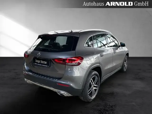Mercedes-Benz GLA 250