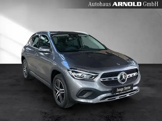 Mercedes-Benz GLA 250