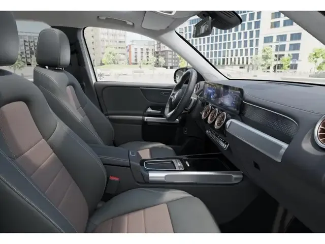 Mercedes-Benz EQB 300