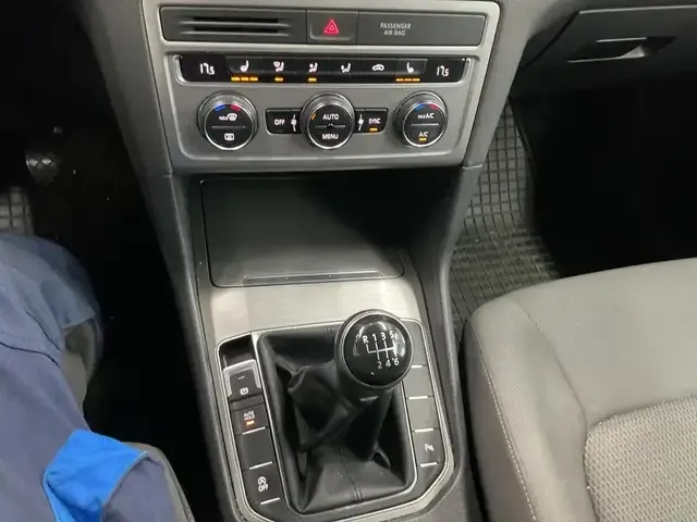 Volkswagen Golf Sportsvan