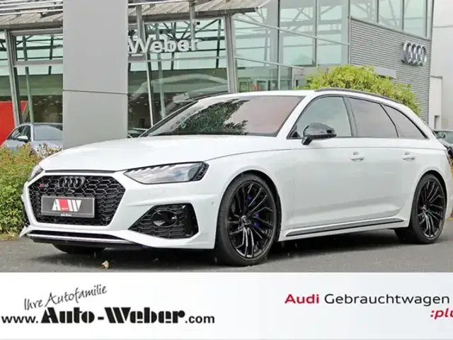 Audi RS4