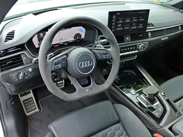 Audi RS4