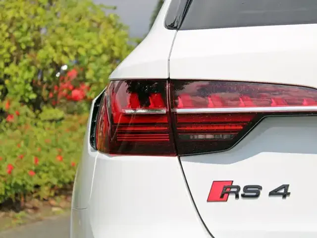 Audi RS4
