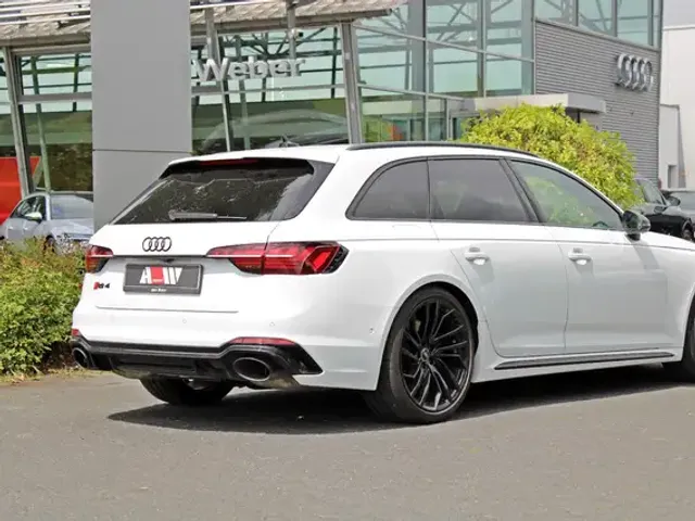 Audi RS4