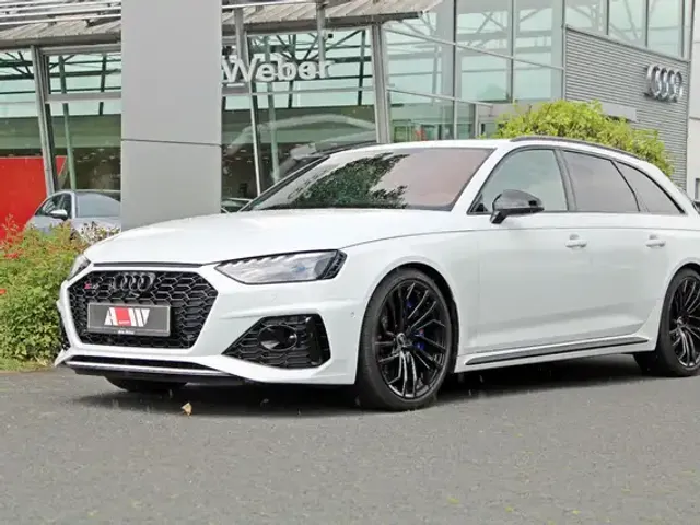 Audi RS4
