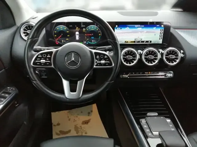 Mercedes-Benz GLA 250