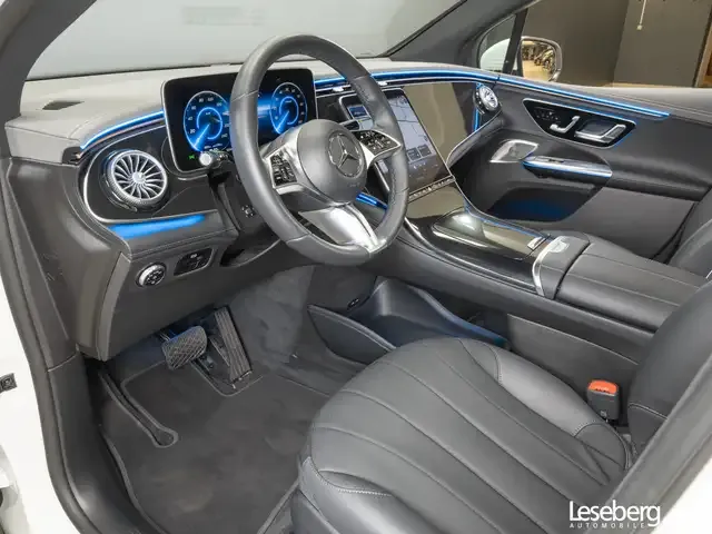 Mercedes-Benz EQE SUV