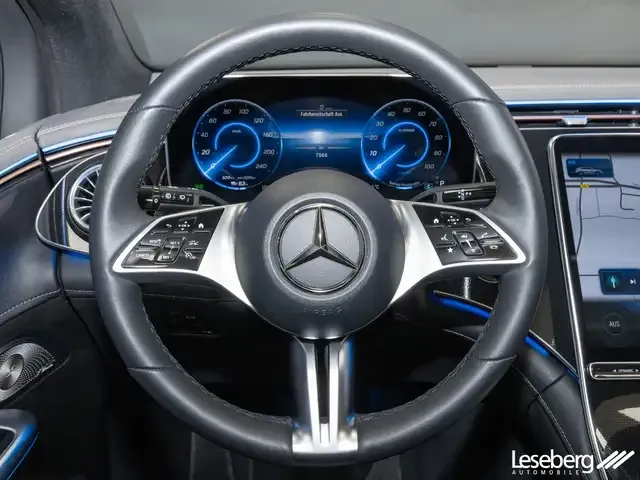 Mercedes-Benz EQE SUV