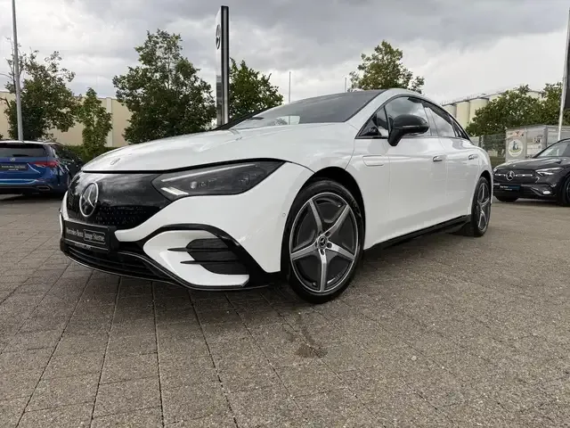 Mercedes-Benz EQE 350