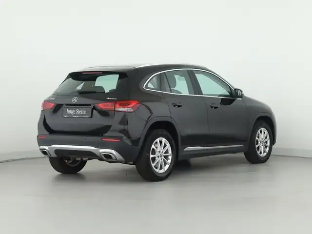 Mercedes-Benz GLA 250