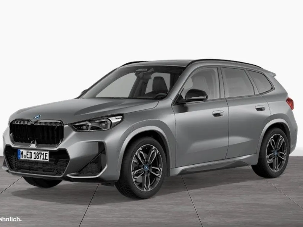 BMW iX1