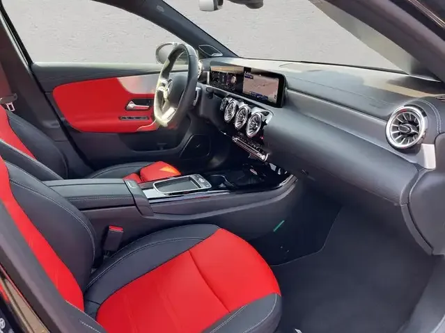 Mercedes-Benz A 250