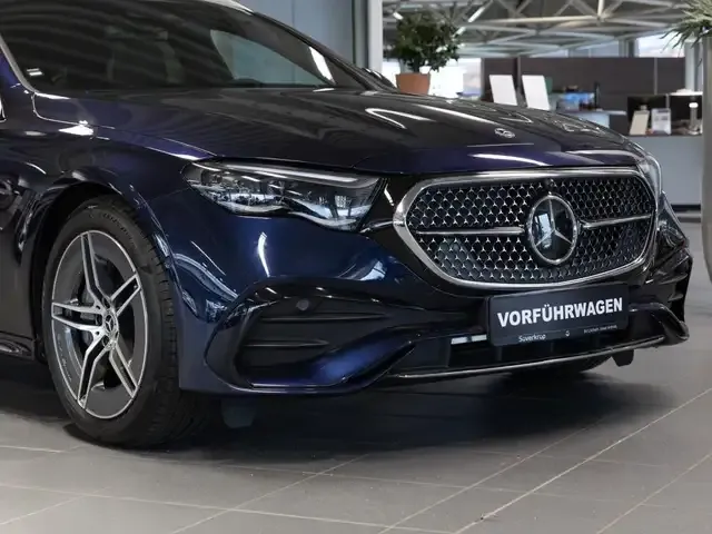 Mercedes-Benz E 300