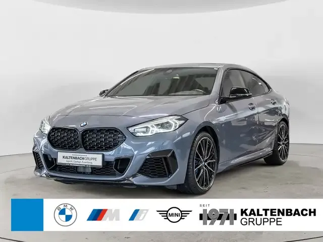 BMW 235