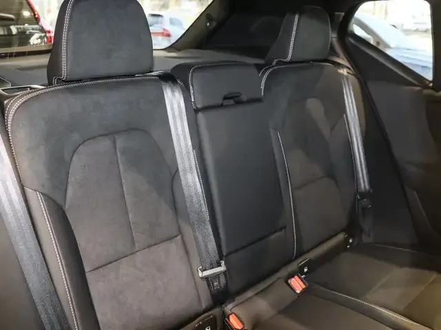 Volvo EX40