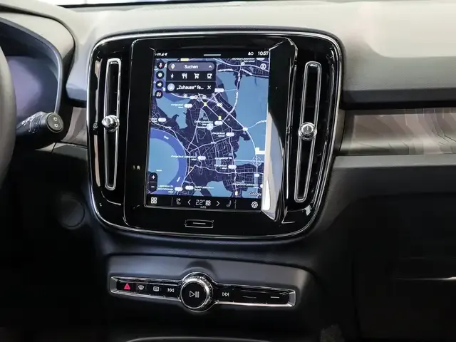 Volvo EX40