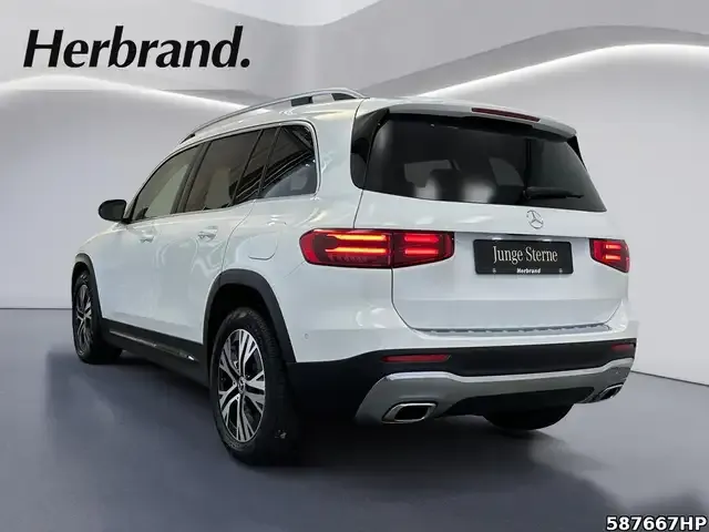 Mercedes-Benz GLB 180