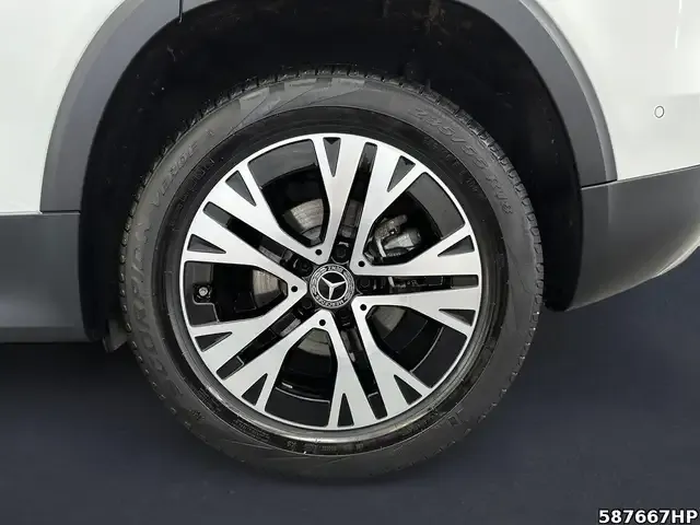 Mercedes-Benz GLB 180