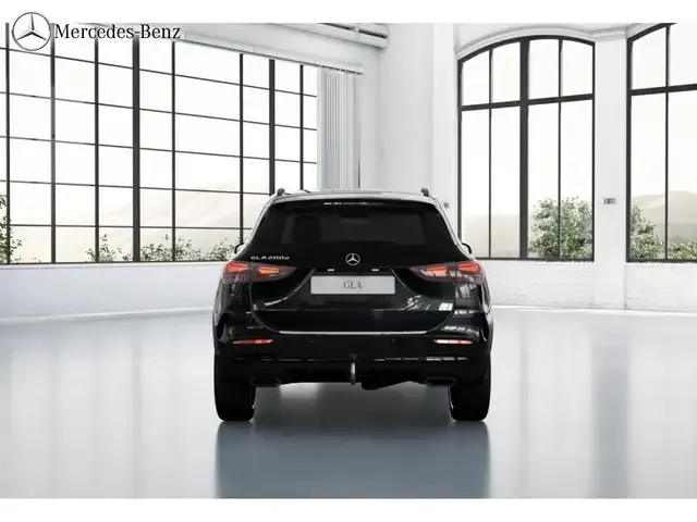 Mercedes-Benz GLA 200