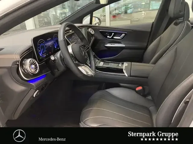 Mercedes-Benz EQE 300