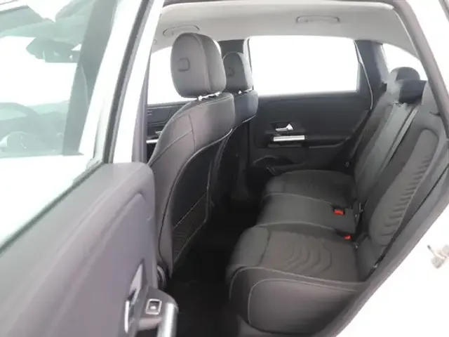 Mercedes-Benz B 250