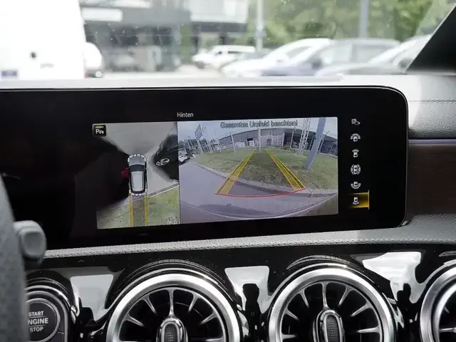 Mercedes-Benz CLA 250