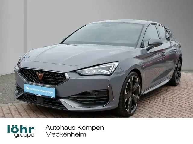 CUPRA Leon