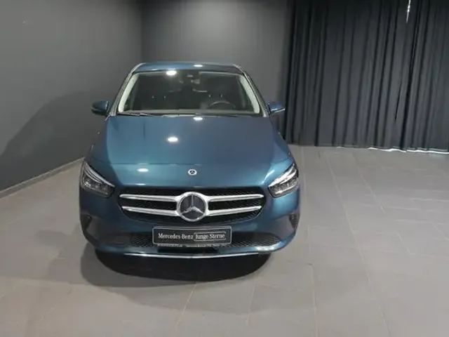 Mercedes-Benz B 250