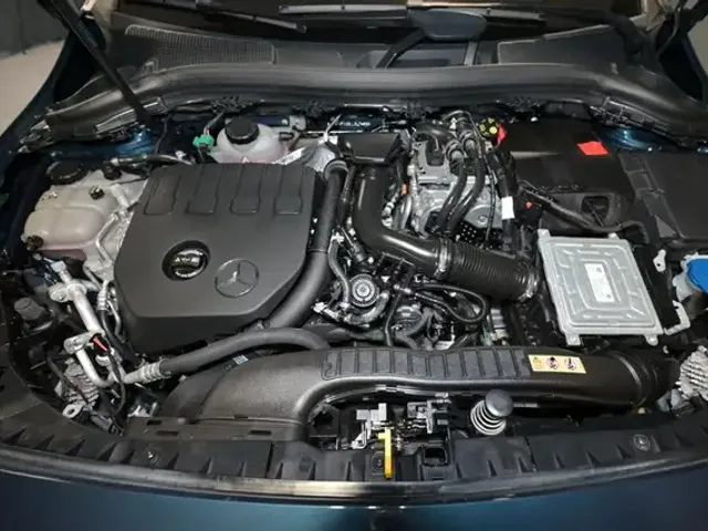 Mercedes-Benz B 250