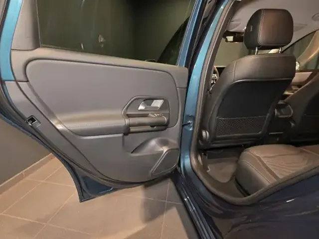Mercedes-Benz B 250