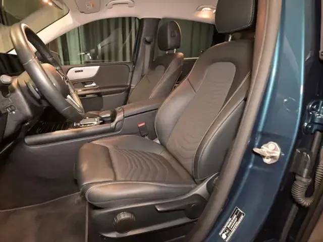 Mercedes-Benz B 250