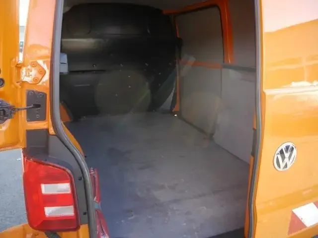 Volkswagen T6 Transporter