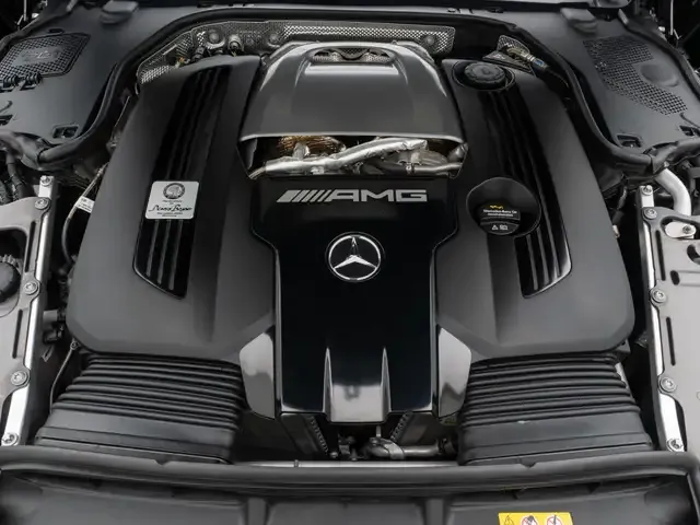 Mercedes-Benz SL 63 AMG
