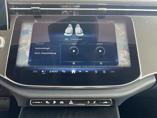 Mercedes-Benz E 400