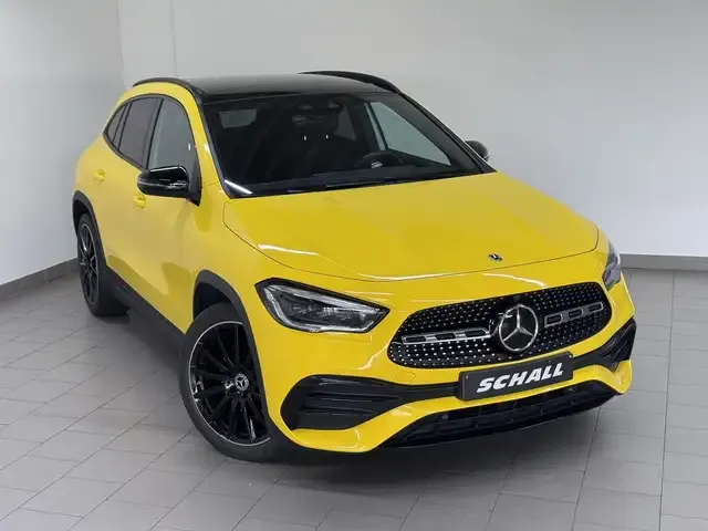 Mercedes-Benz GLA 220