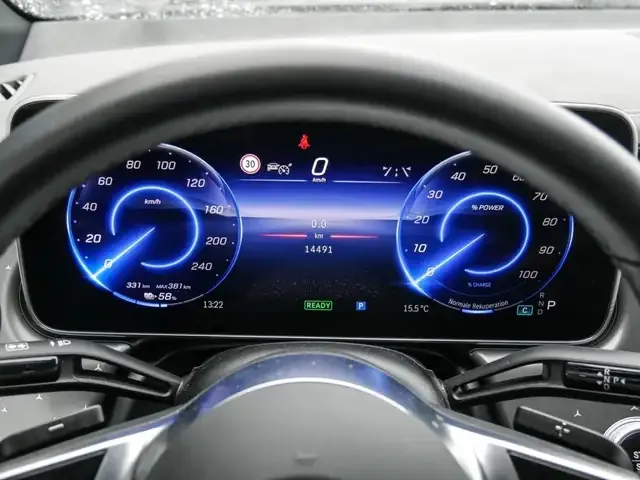Mercedes-Benz EQE 300